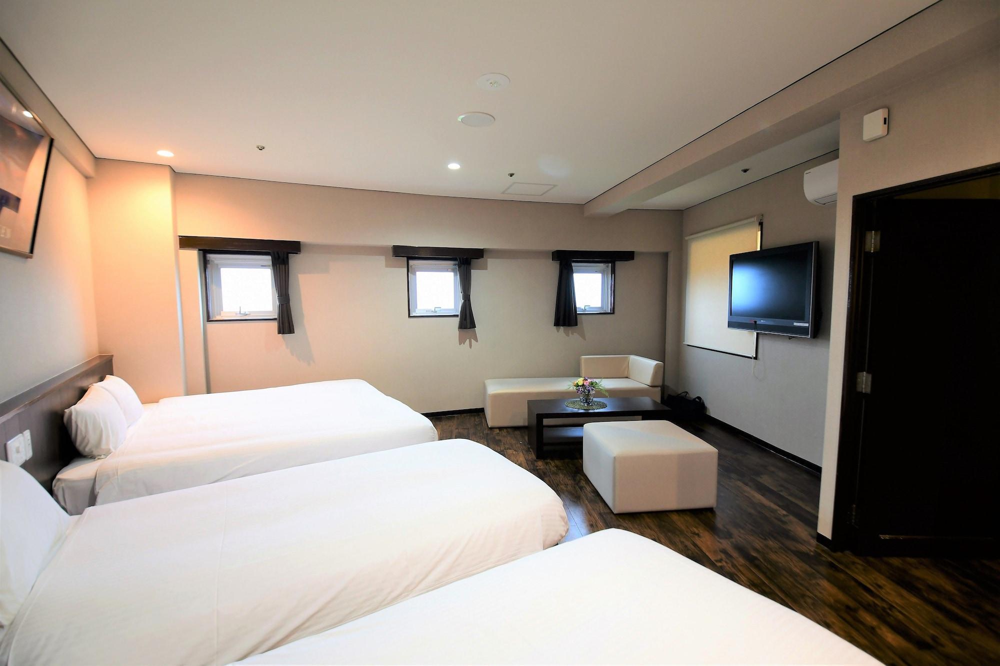 Rycom Crystal Hotel Okinawa Ngoại thất bức ảnh