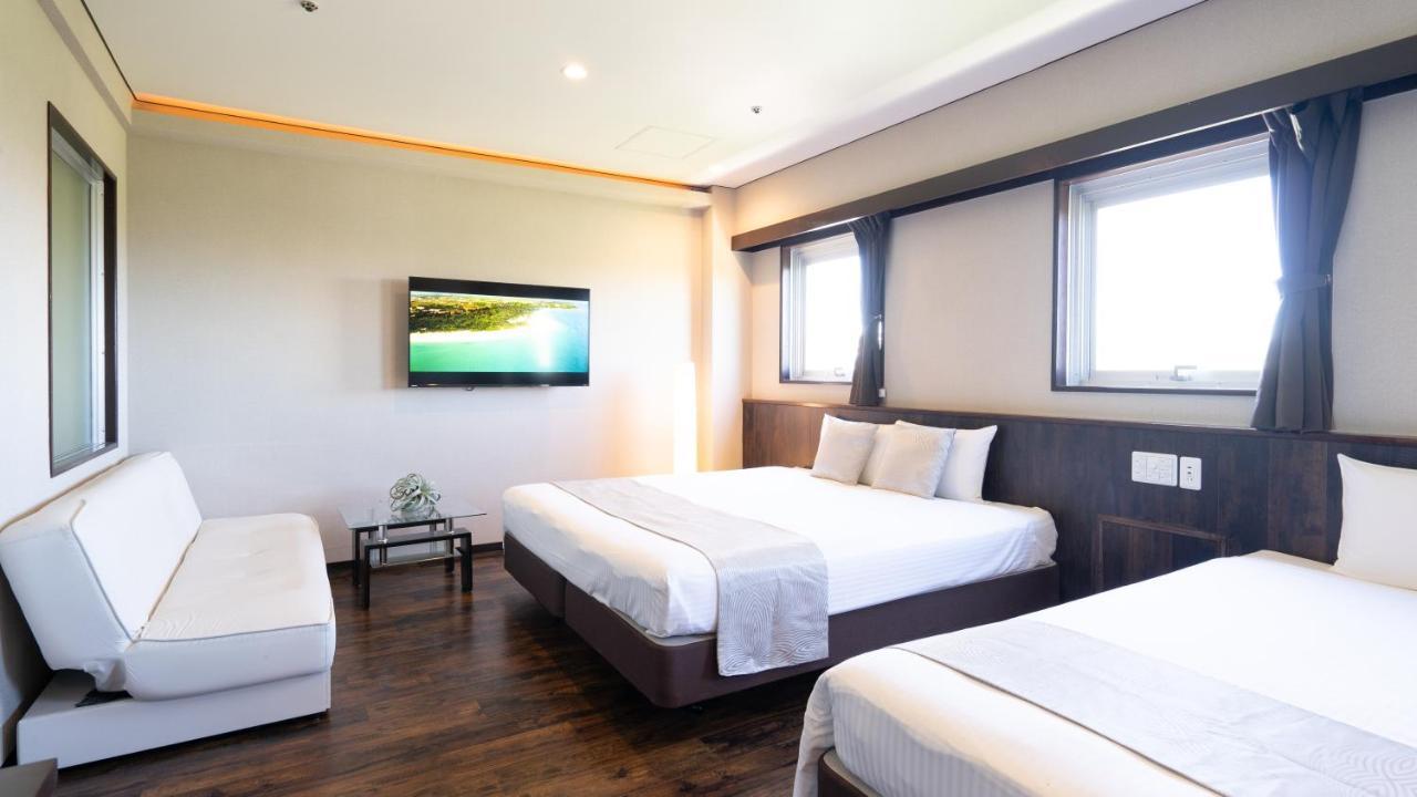 Rycom Crystal Hotel Okinawa Ngoại thất bức ảnh