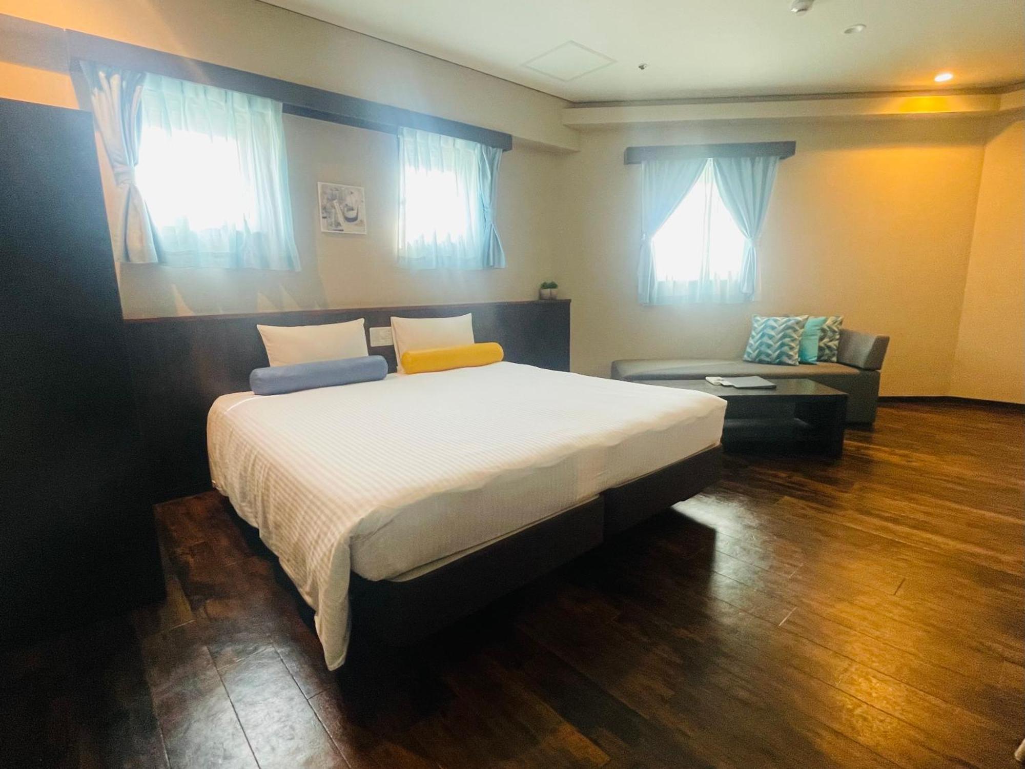 Rycom Crystal Hotel Okinawa Ngoại thất bức ảnh